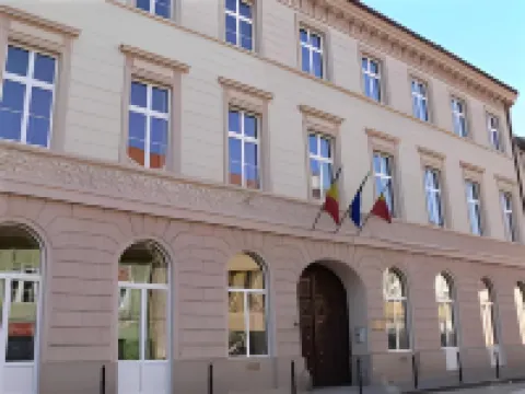 Residence Hirscher Hotels near The Council Square