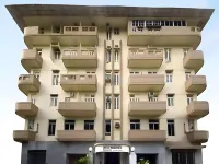 Chateau Windsor Hotel - Marine Drive