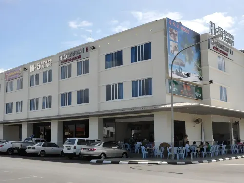 H-5 Inn Hotel a Bintulu