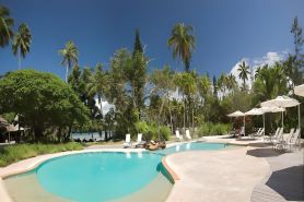 Oure Lodge Beach Resort