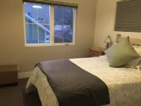 Newly Constructed 4 Bedroom 3 Bath Downtown Hailey Home - شرفة