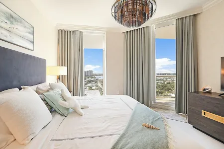 Ritz Carlton 3 bedroom Condo