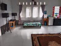 Villa Omega Hotels in Pamijahan