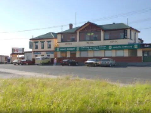 Bridge Hotel Hotels in Smithton