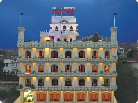 Hotel Bahia Fort Отели в г. Батхинда