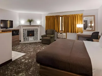 Ramada by Wyndham Cedar Rapids South Hotels in Cedar Rapids