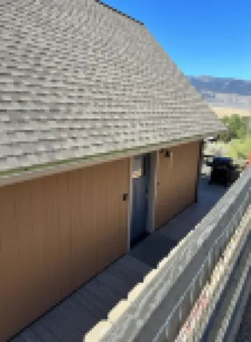Quaint loft with spectacular views of the Gallatin Mountains
