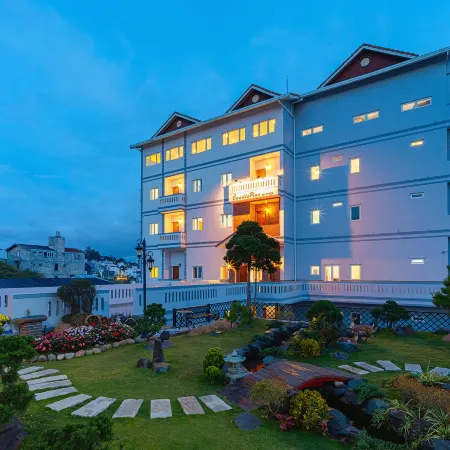 CANDLEPINE SUITES COMPANY LIMITED