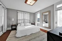 Backyard Retreat 이스트 람피터 타운쉽 호텔