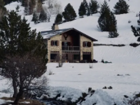 L'Ovella Negra Mountain Lodge Hotels in Canillo