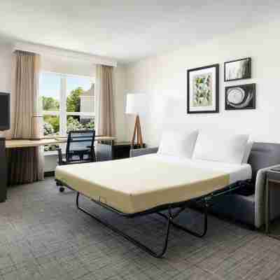 Residence Inn des Moines West at Jordan Creek Town Center Rooms