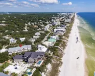 30A Gulf Side-60 Steps To Private Beach-7 Palms-Gated Community-Camp Creek Lake