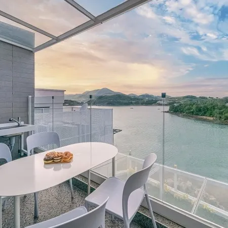 Yeosu Siro Resort Pool Villa Отели рядом с достопримечательностью «Поле для гольфа The Ocean»