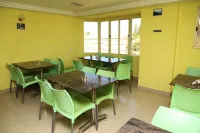 โรงแรม สปริง วัลเลย์ - ที่มีที่จอดรถ