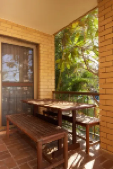 Little Palms by Burleigh Letting Co