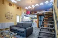 Clouds - 1 Bedroom Holiday Home - Milford Haven