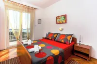 Apartments Lina Hotels in Brsecine