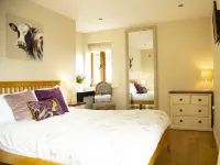 Hillcroft Self Catering Hotels in Dundry