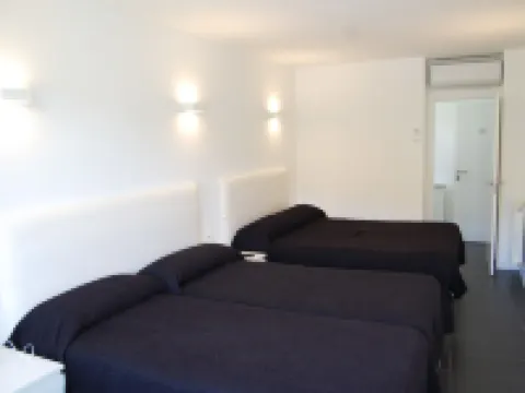 Hostal Tres Campanas Hotels in Villafranca del Bierzo
