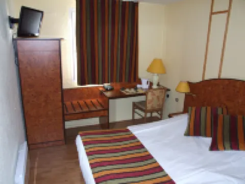 Logis Cottage Hôtel Hotels in Calais