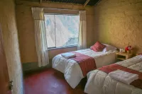 Colibri Lodge Hotels in Caylloma Province