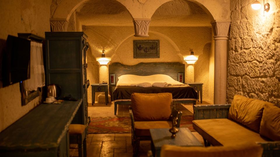 Pome Granate Cave Hotel