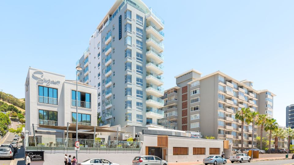 Point Break Luxury Apartments