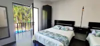 Hotel Green Hotels in Jaco