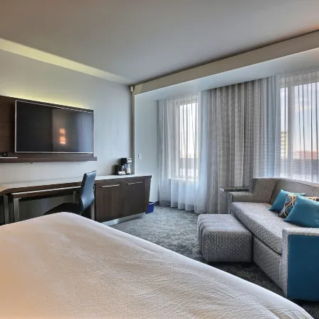 Hotel Courtyard by Marriott Montréal-Brossard