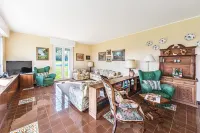 Villa Elisa by Wonderful Italy