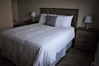 Gros Morne Coastal Suites 2 Hotels near Gros Morne