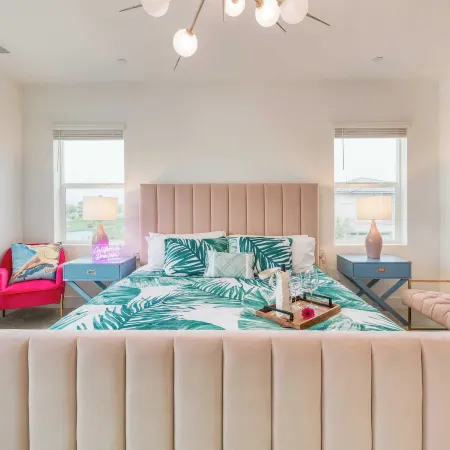 Sunburst by AvantStay Lakefront Mountain Views