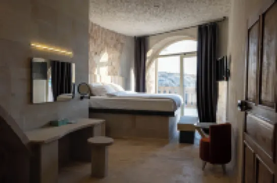 Be Still Alexa Smart Luxury Escape Adults Only