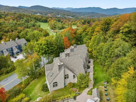 Fall Line Small Studio - Perfect for Two - on Shuttle Route W/ Amenities G6a 1 Bedroom Condo