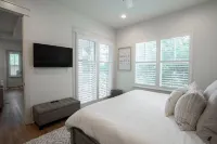 Gulf Coast Getaway 2 Bedroom Home by RedAwning Hotels in Santa Rosa Beach