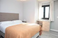Hostal Rosario Galindo Hotels in Alhendín