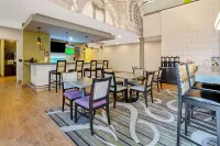 La Quinta Inn & Suites by Wyndham Tumwater - Olympia Hotels in Olympia