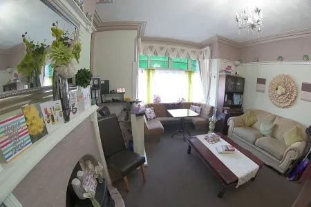 The Eastleigh Отели рядом с достопримечательностью «Skegness Clock Tower»