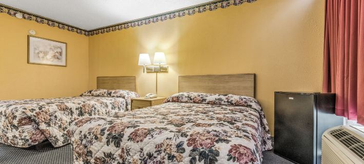 Camelot Inn Hotels in Amarillo