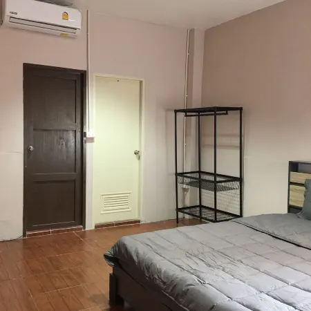 Smile Home Guesthouse