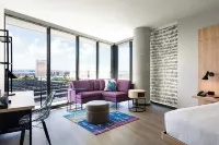 Aloft San Juan - Pet friendly
