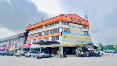 Golden Nasmir Hotel Hotels near Ann Joo Steel Berhad