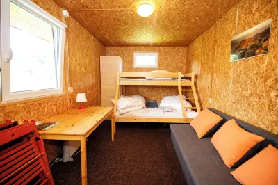 Kemp Děčín Hoteles en Janov