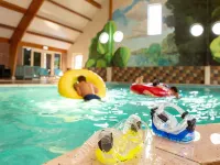Spacious Villa in a National Park - piscine