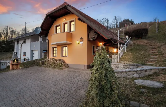 Tramte葡萄園小屋