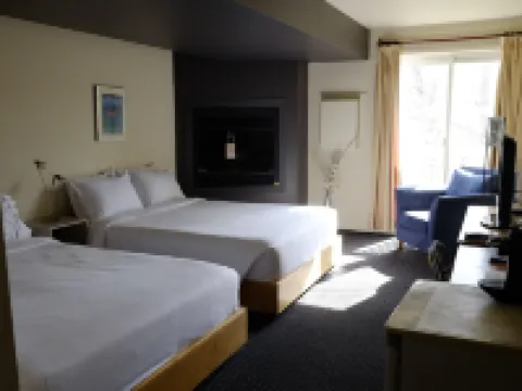 オーベルジュ ラ キャマリン ボーブレのホテル