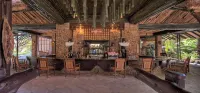 Sarova Shaba Game Lodge - bar