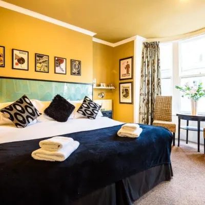 Paskins Town House Các khách sạn gần Bến tàu Brighton