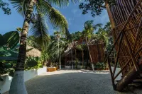 Eco Bañitas Tulum