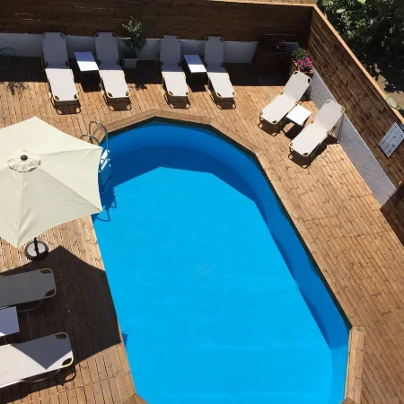 City Pearl Hotel
